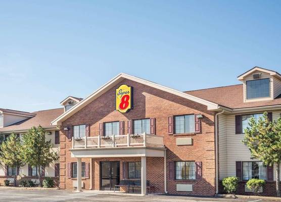 Super 8 by Wyndham Madison IN 1