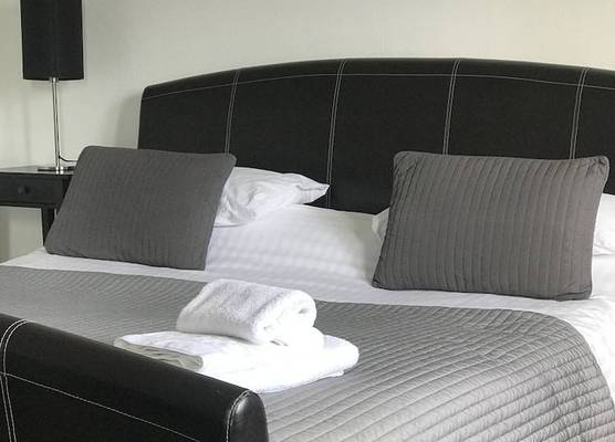 The Graeme Hotel 1