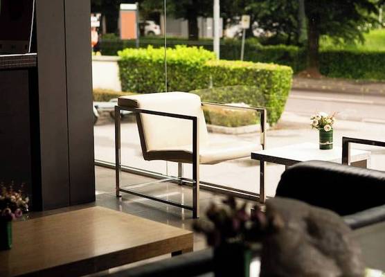 Axolute Comfort Hotel Como Cantù 1