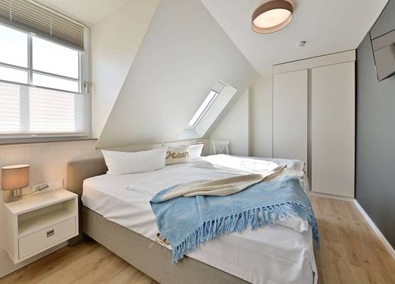 Hotel- & Ferienanlage Kapitäns-Häuser Breege 1