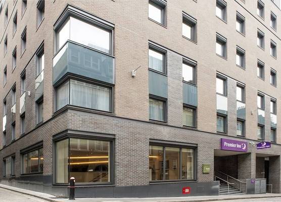 Premier Inn London Bank - Tower 1
