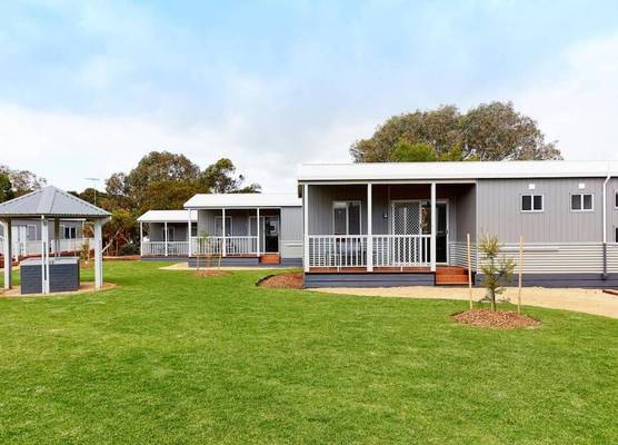 Torquay Foreshore Caravan Park 1