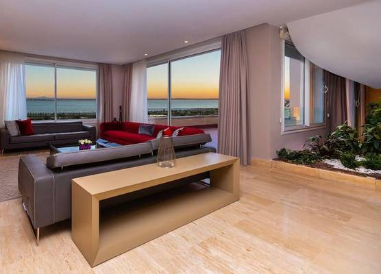 ADAM Hotel Suites 1