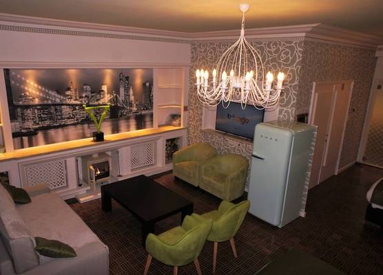 J and R Brussels City Apartment 1