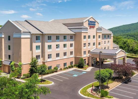 Fairfield Inn & Suites Chattanooga I-24/Lookout Mountain 1