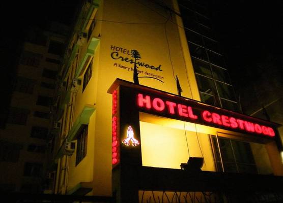 Hotel Crestwood 1