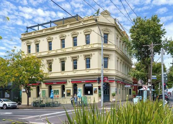Clarendon Hotel South Melbourne 1