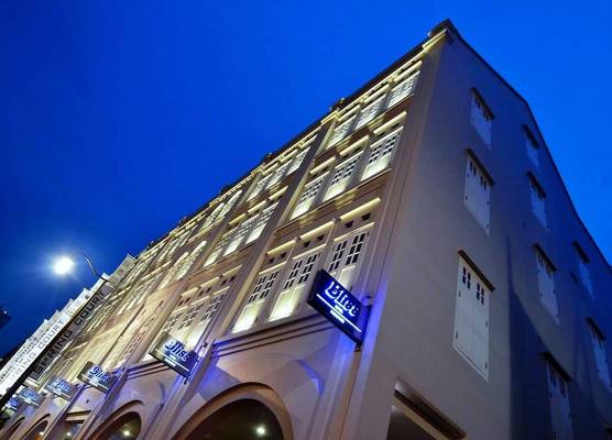 Bliss Hotel Singapore 1