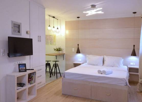 Petralona, a sweet and cozy apartment 1