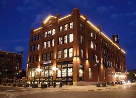 The Charmant Hotel 1
