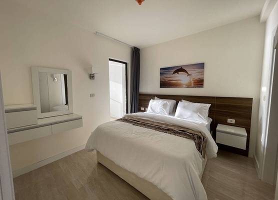 PORTO & ALMIRA BEACH 1