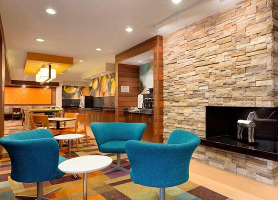 Fairfield Inn & Suites Waco South 1