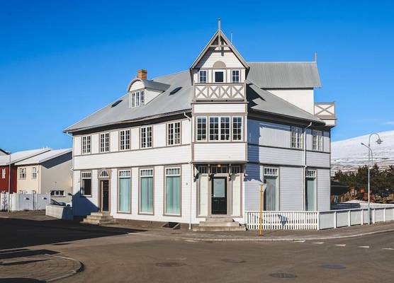 Hoepfner and Tulinius Historical Houses 1