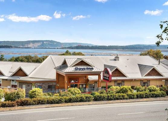 Days Inn by Wyndham Nanaimo 1