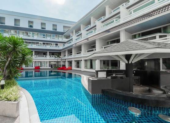 Radisson RED Phuket Patong Beach 1