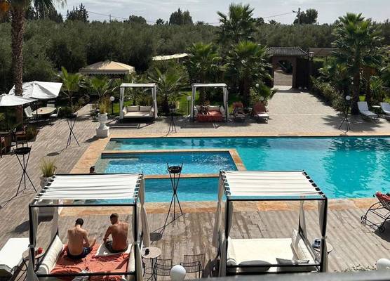 Just V hotel & Spa 1