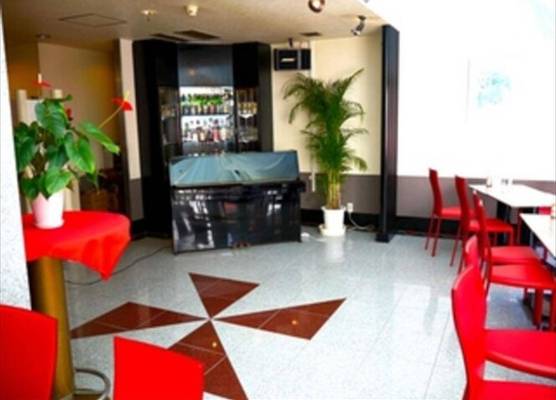 Arrow Hotel in ShinsaiBashi 朝食無料サービス中 1