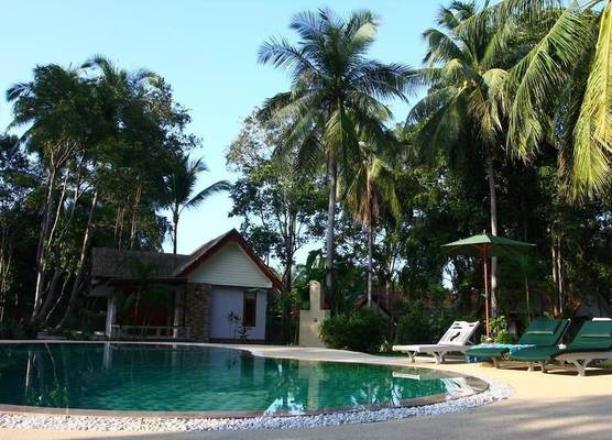 Phalarn Inn Resort 1