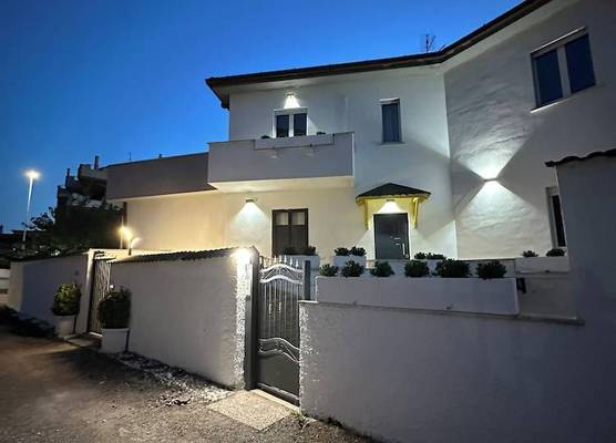 The Gate 441 Rooms 1