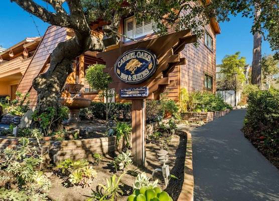 Clarion Collection Carmel Oaks Inn 1
