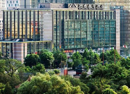 Beijing Kuntai Royal Hotel 1