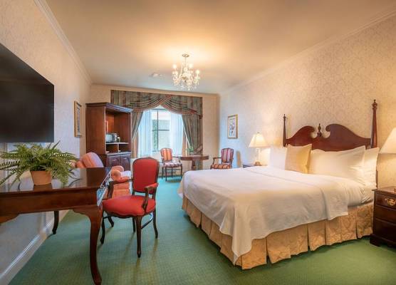 Bristol Hotel, Boutique Collection 1