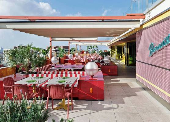 Moxy Barcelona 1