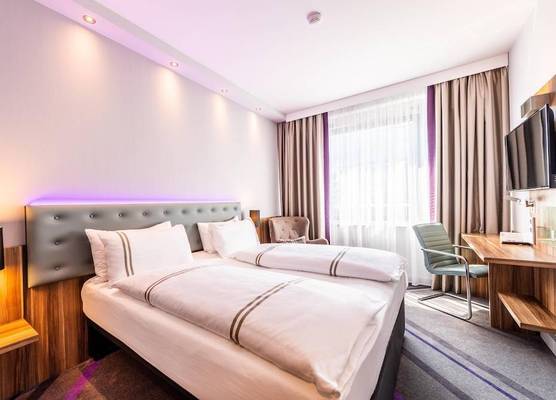 Premier Inn Essen City Limbecker Platz 1