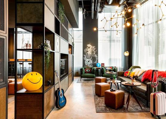 Moxy Glasgow SEC 1