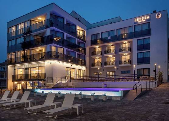 SeeSea Hotel 1