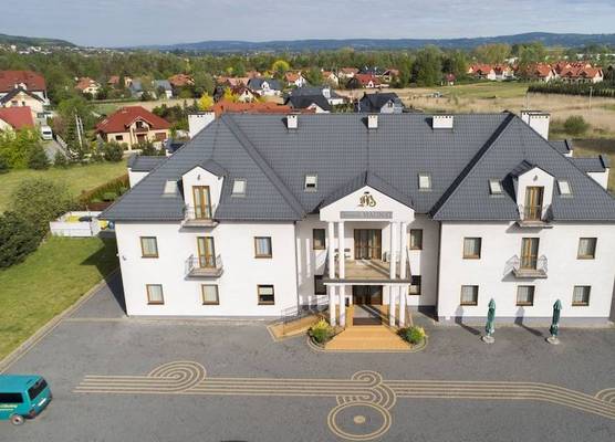 Dworek Magnat 1