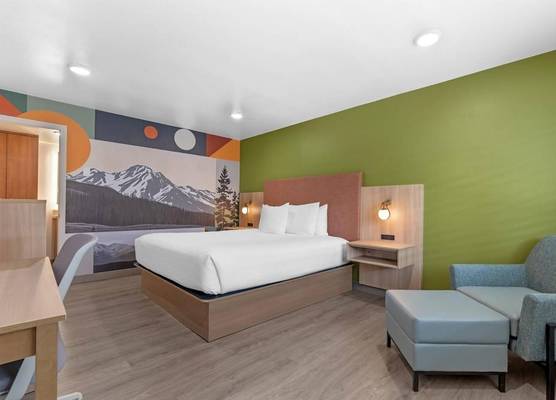Best Western Plus Clocktower Inn 1