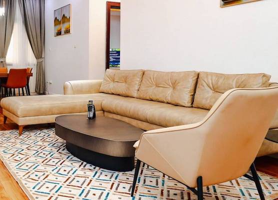 HOMEAWAY 1