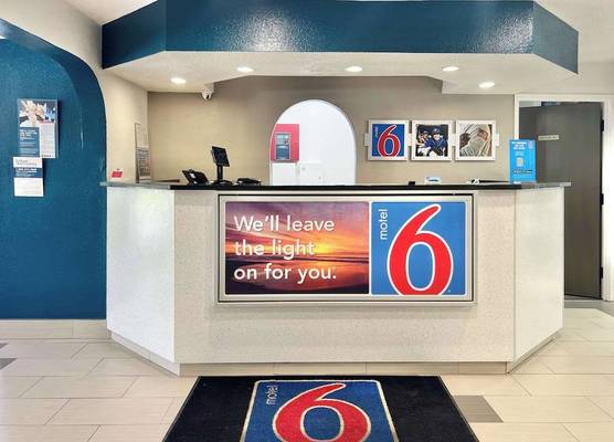 Motel 6-Simpsonville, SC - Greenville 1