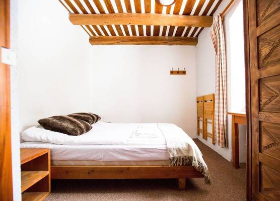 Langley Hotel La Vieille Ferme 1