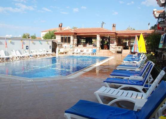 Magic Tulip Beach Hotel 1