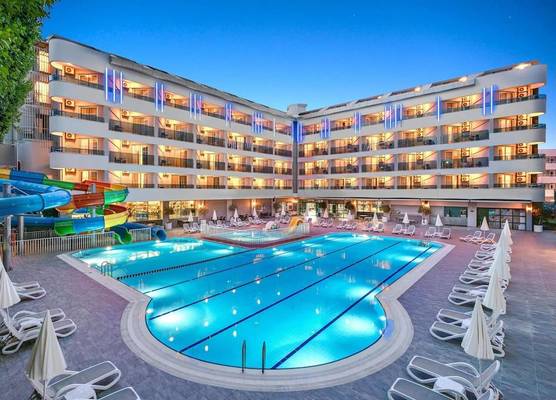 Avena Resort & Spa Hotel 1