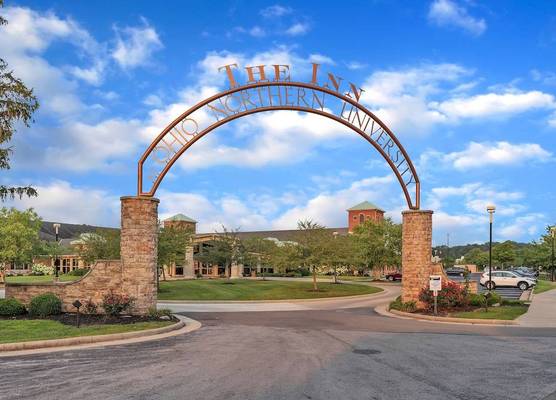The Inn at Ohio Northern University 1