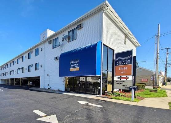 Hampton Village Inn 1