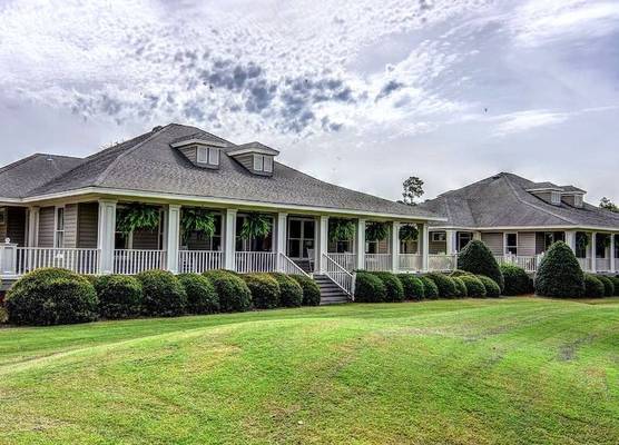 The Inn at River Landing 1