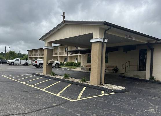 Executive inn 1