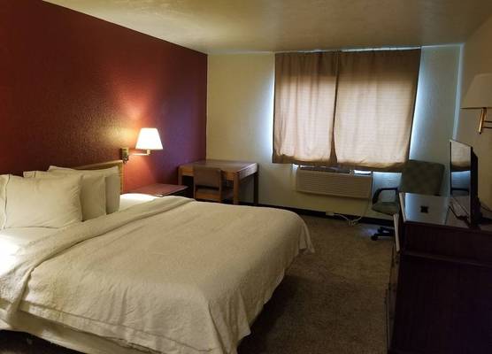 Fort Wayne Inn 1