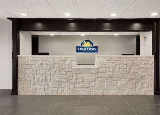 Hotel Kinder Express Near Coushatta Resort 1