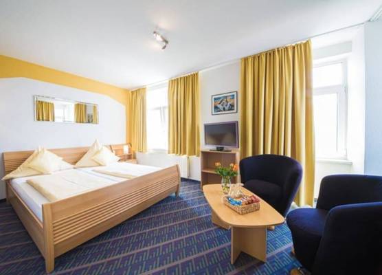 Europa Hotel Garni free parking 1