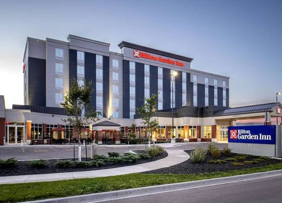Hilton Garden Inn Winnipeg South 1