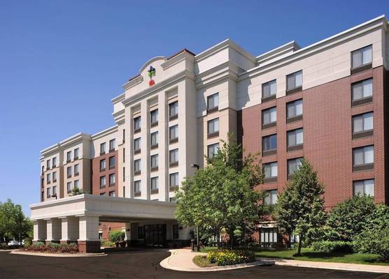 SpringHill Suites Chicago Lincolnshire 1