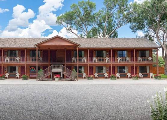 Austin's Chuckwagon Motel 1