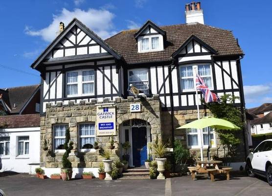 Gatwick Castle B&B 1
