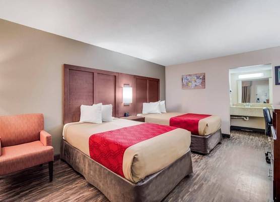 Econo Lodge Walterboro I-95 1