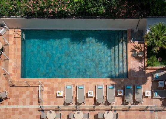 Le Cetai Cannes Beach Hotel 1